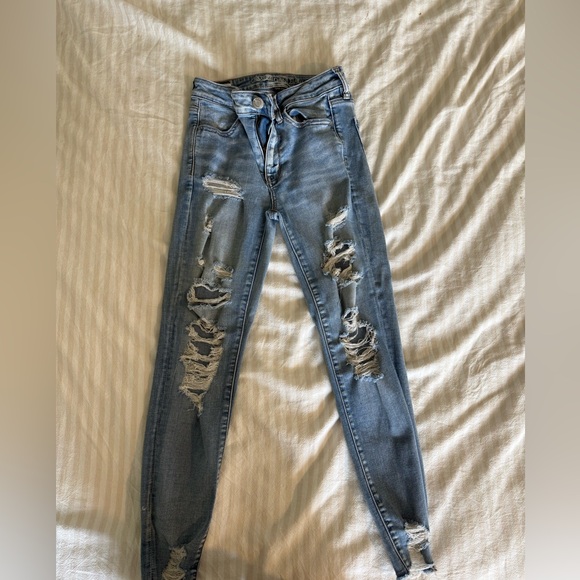 Distressed Blue Jeans - Picture 3 of 4